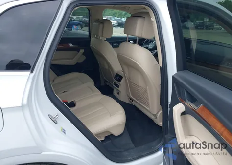 2021 Audi Q5 Premium Plus 45 Tfsi Quattro S Tronic from USA, damaged, VIN WA1BAAFY1M2132939